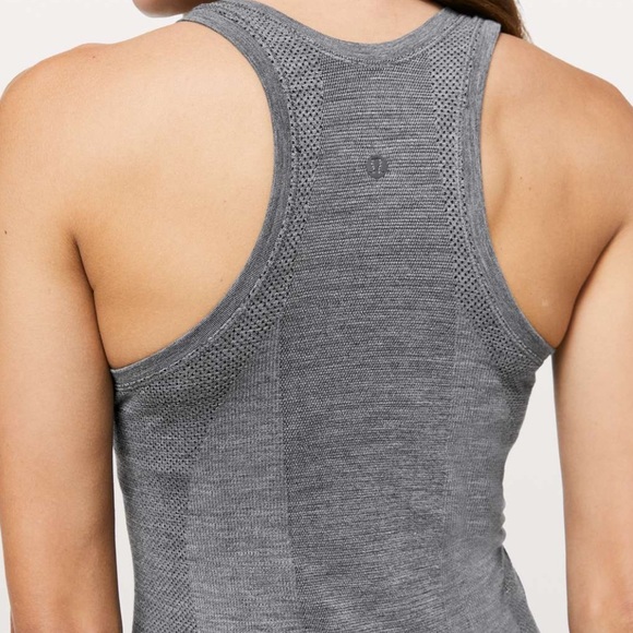 Lululemon aerial silk tank top size 4 nwt - Picture 3 of 5